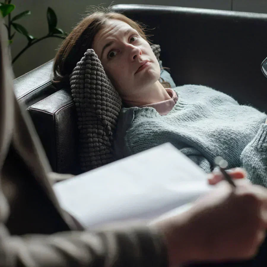 Counselor filling out structured DAP notes